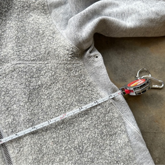 Lululemon stand out Sherpa sweater - Picture 7 of 9